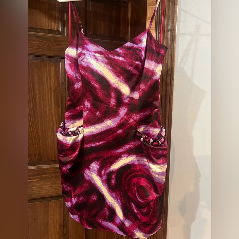 BCBG Max AZRIA dress size 2 pink/purple print